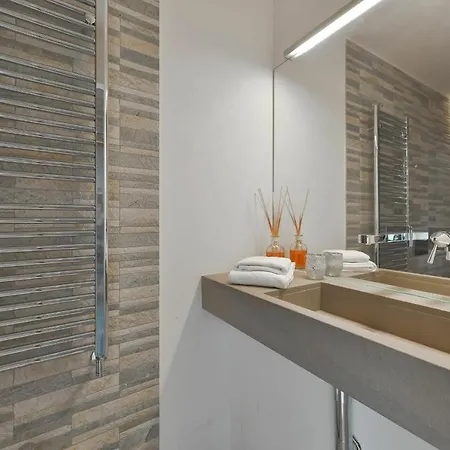 Mirage By Halldis Apartament